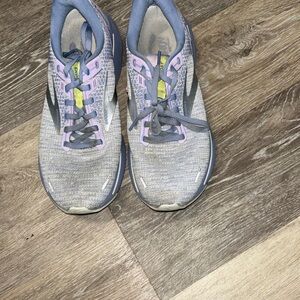 Brooks ghost 14 size 9.